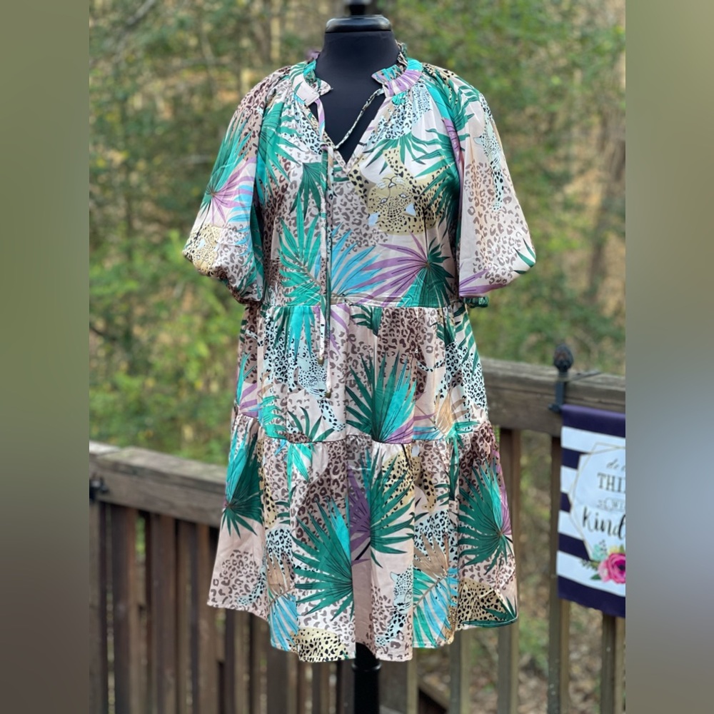 entro Tropical Leaf & Leopard Print Tiered Dress in Teal, Purple, Beige